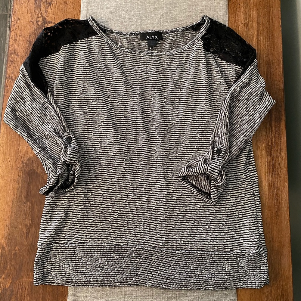 ALYX top